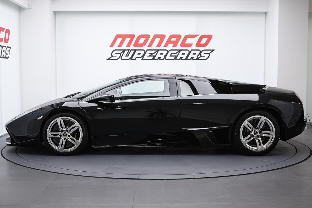 Découvrez la Lamborghini Murcielago LP 640, performance, design iconique, à vendre