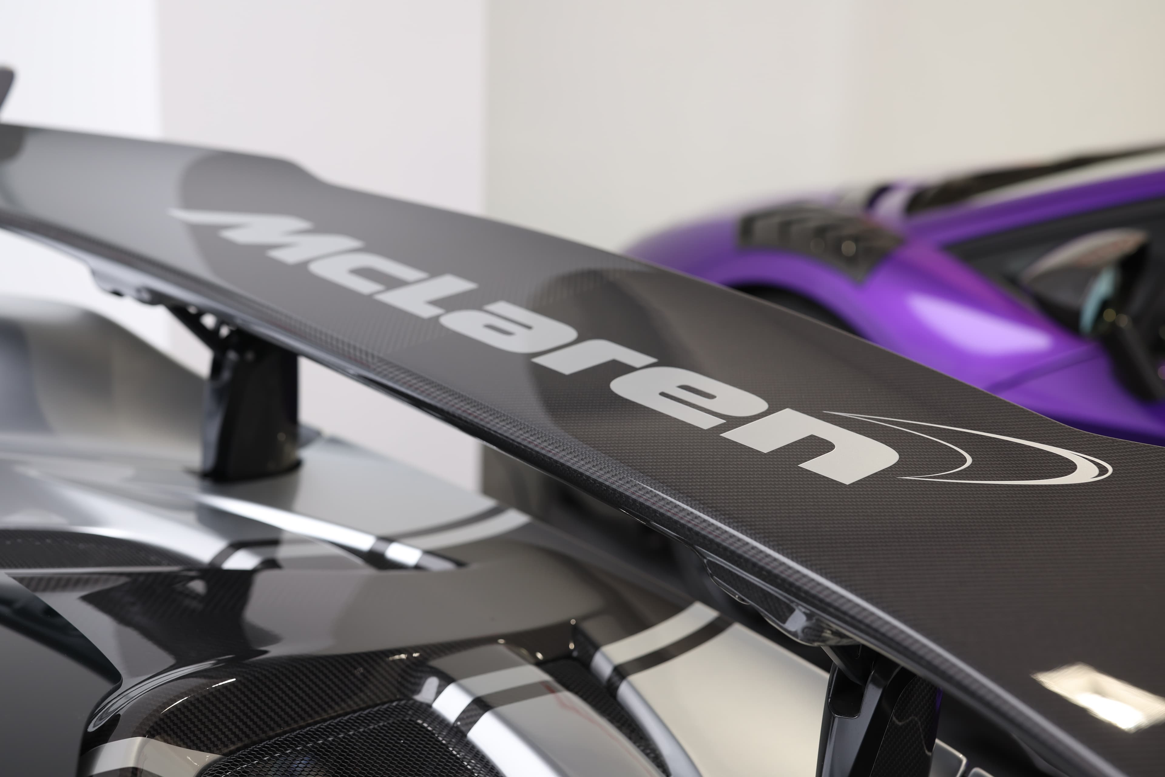 Inscription aileron Mclaren 688 HS MSO